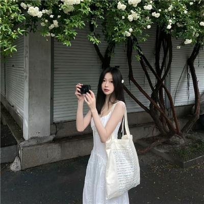 孤苦盲女阿玲 海报
